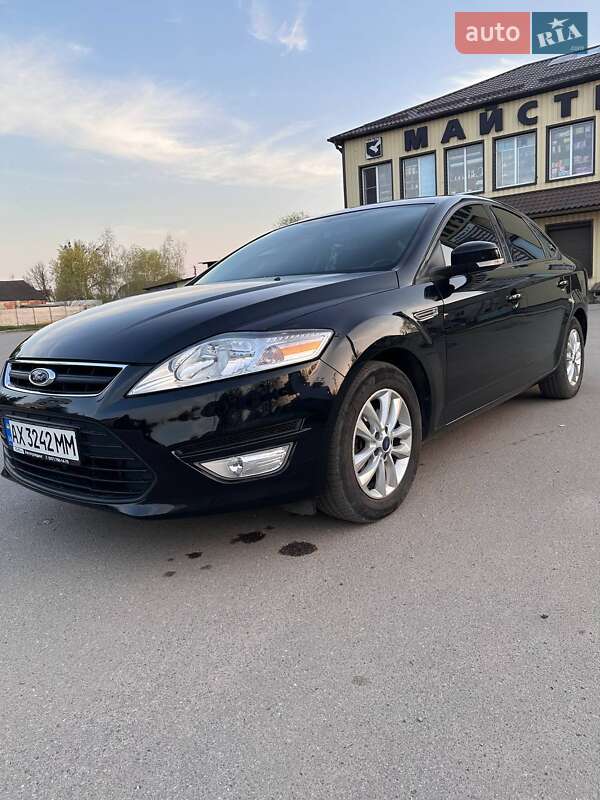 Ford Mondeo (2011)