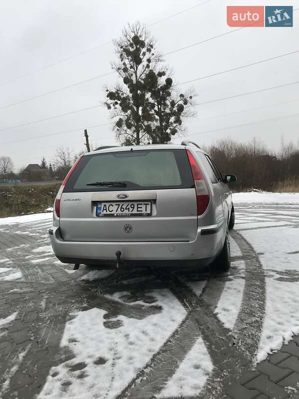 Ford Mondeo (2003)
