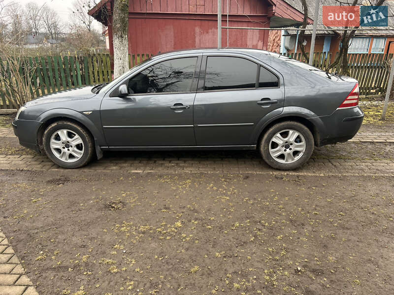 Ford Mondeo (2001)