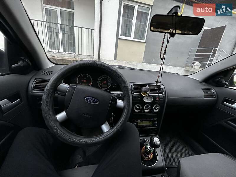 Ford Mondeo (2002)