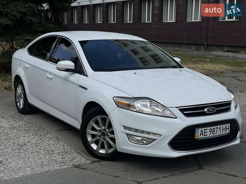 Ford Mondeo (2011)