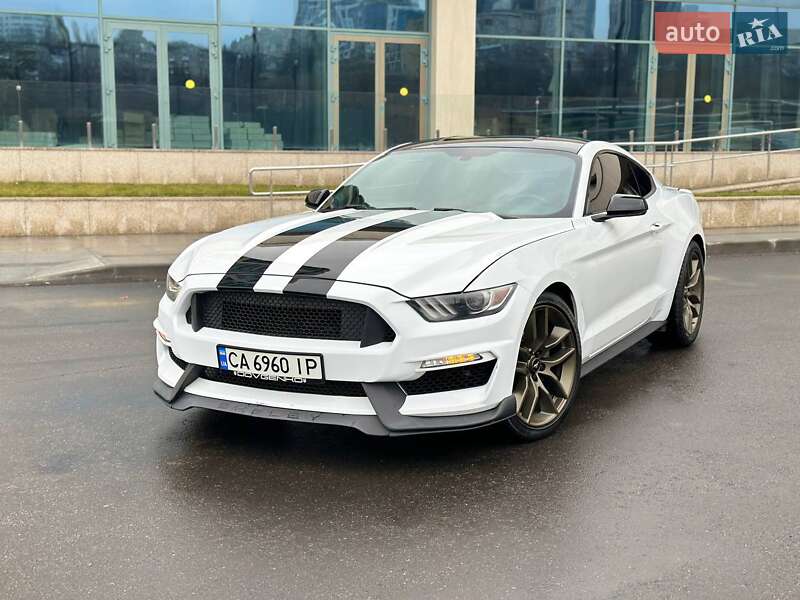 Ford Mustang (2015)