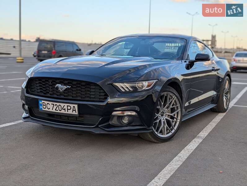 Ford Mustang (2016)