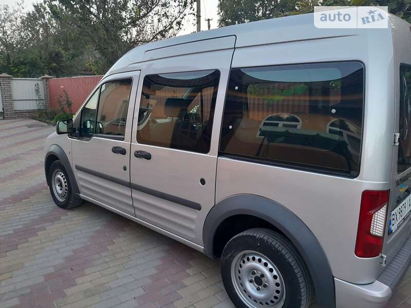 Ford Connect (2012)