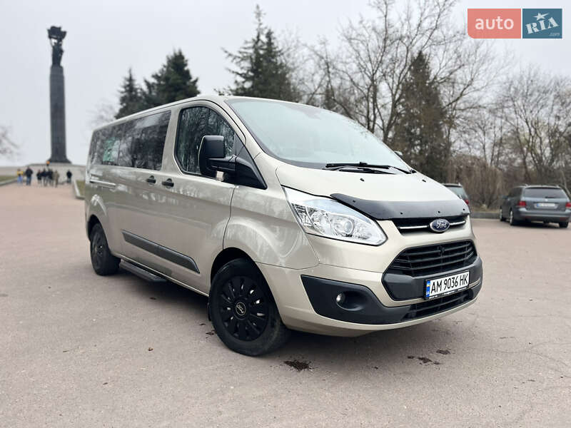 Ford Transit custom (2016)