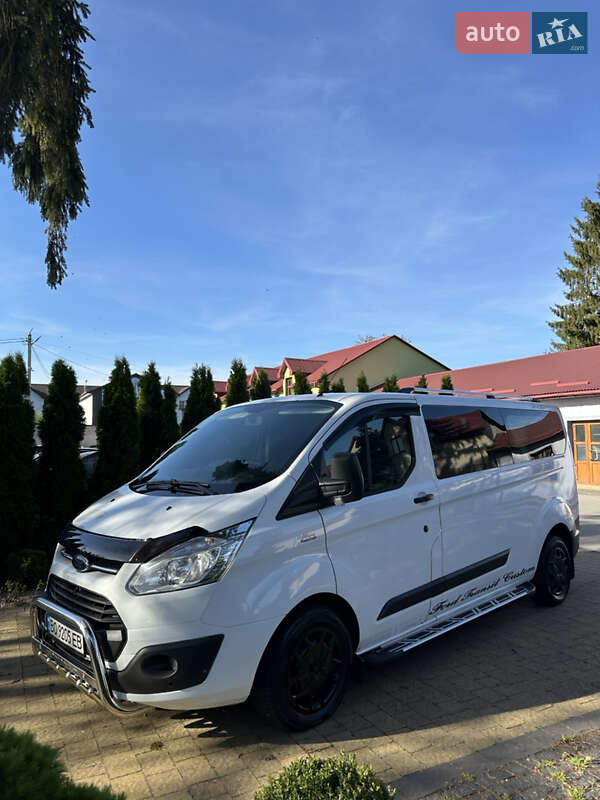 Ford Transit custom (2017)