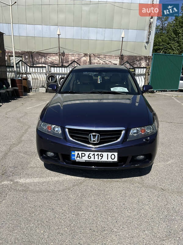Honda Accord (2004)