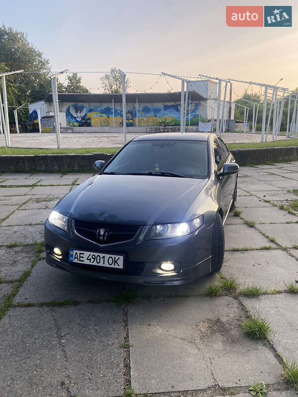 Honda Accord (2003)