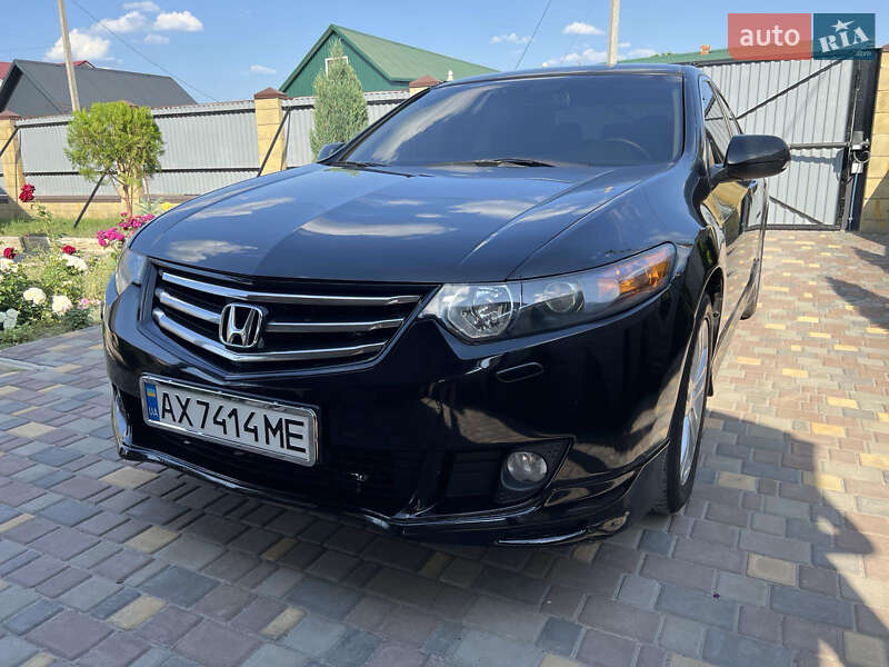 Honda Accord (2008)