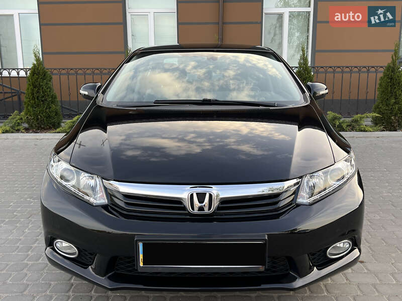 Honda Civic (2012)