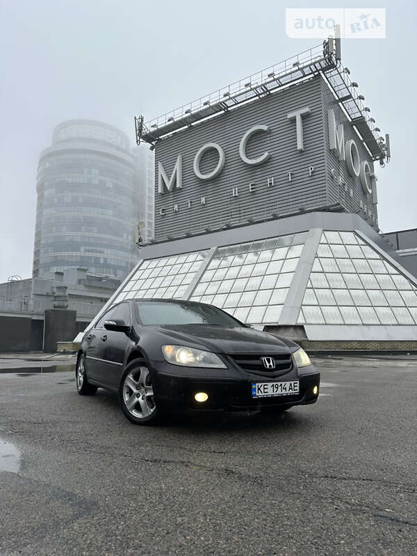Honda Legend (2006)