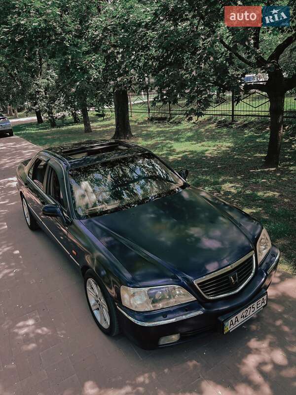 Honda Legend (2000)