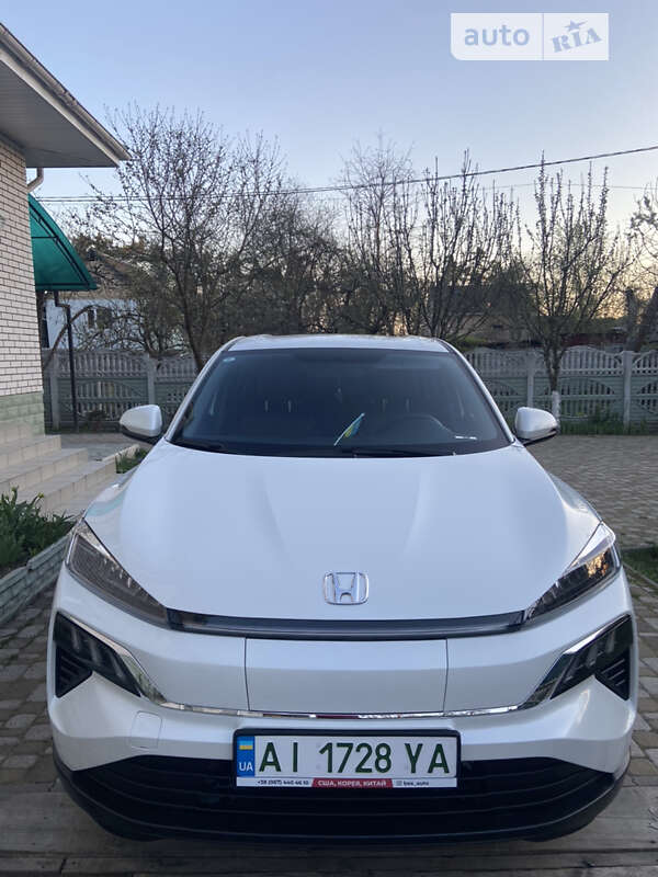 Honda M-nv (2022)
