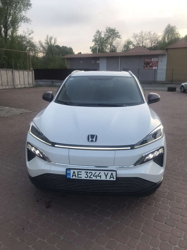 Honda M-nv (2022)