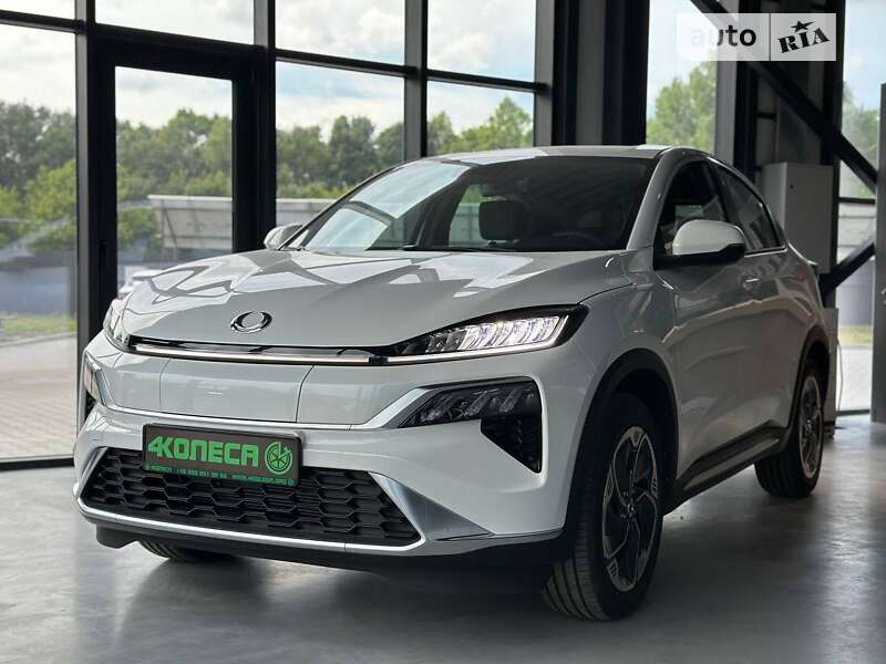 Honda M-nv (2023)