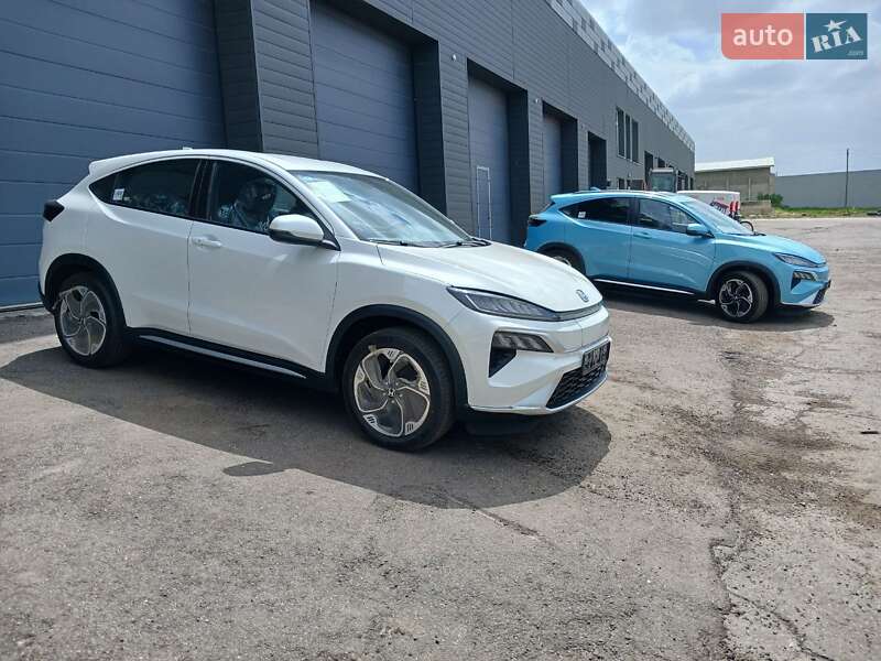 Honda M-nv (2023)