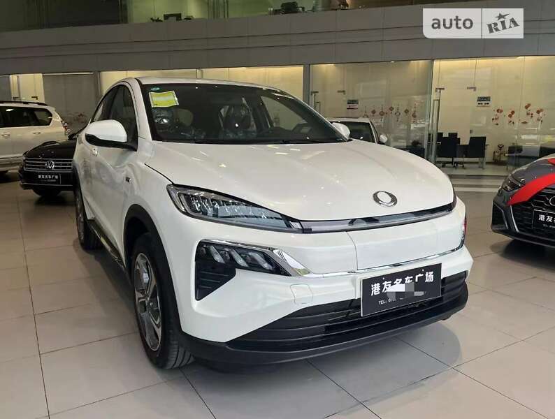 Honda M-nv (2024)