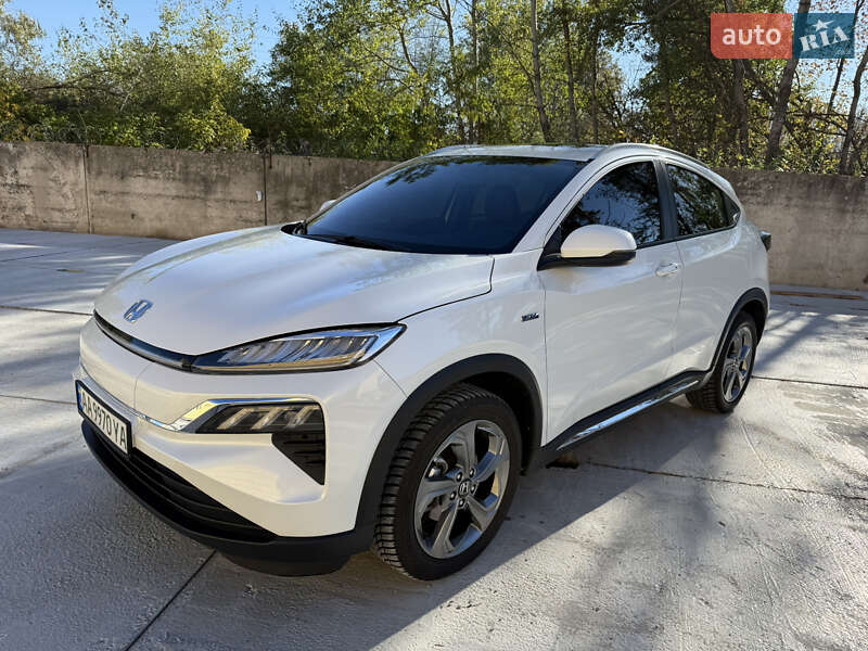 Honda M-nv (2022)