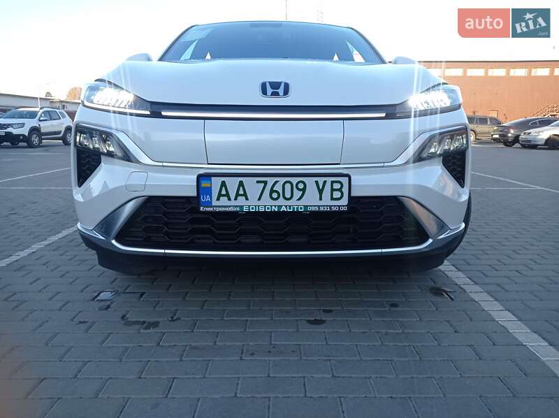 Honda M-nv (2024)
