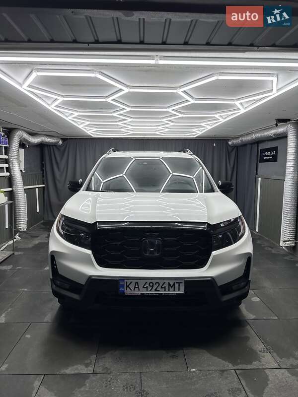 Honda Passport (2022)