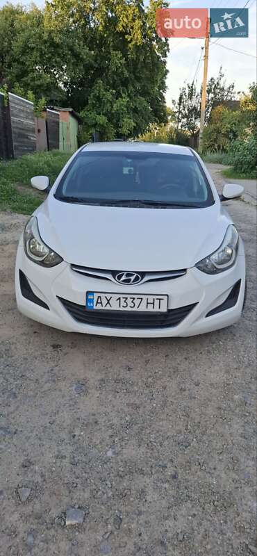 Hyundai Elantra (2015)