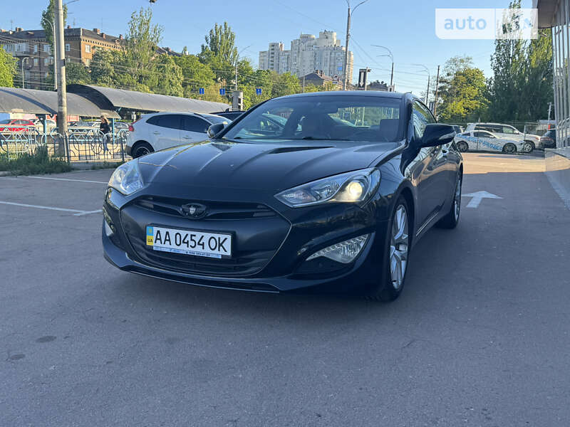 Hyundai Genesis coupe (2012)