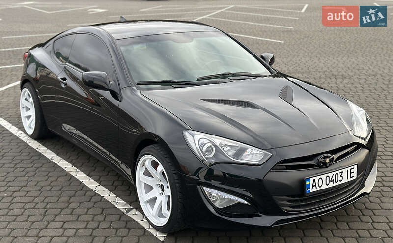 Hyundai Genesis coupe (2013)