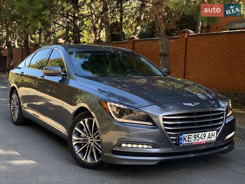 Hyundai Genesis (2015)