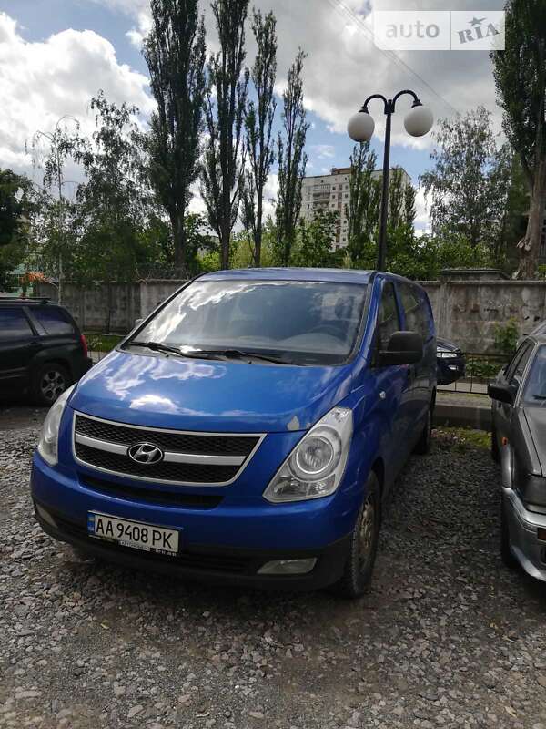 Hyundai H-1 (2011)