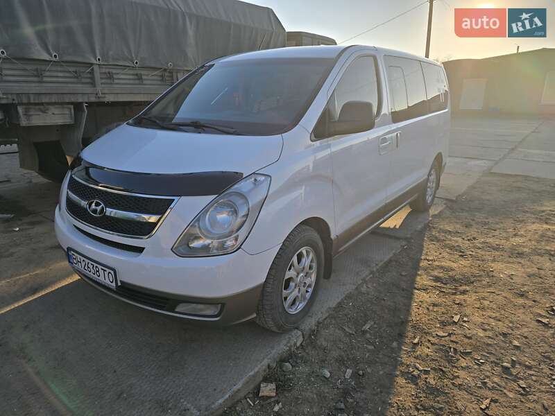 Hyundai H-1 (2012)