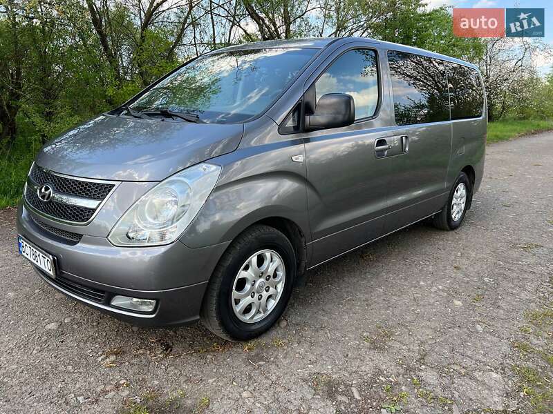 Hyundai H-1 (2010)