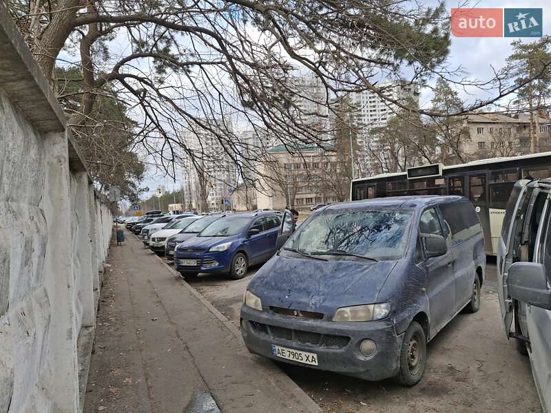 Hyundai H 200 (2001)