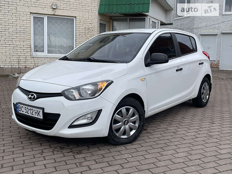 Hyundai I20 (2013)