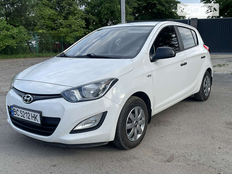 Hyundai I20 (2013)