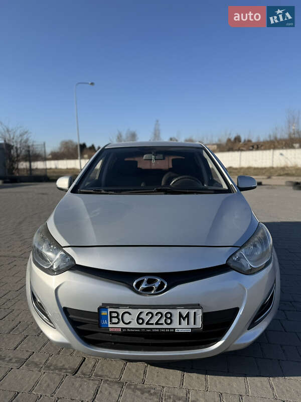 Hyundai I20 (2013)