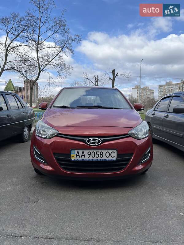 Hyundai I20 (2013)