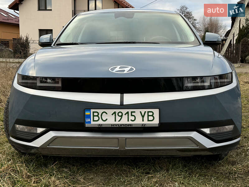 Hyundai Ioniq (2021)