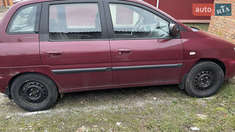 Hyundai Matrix (2008)