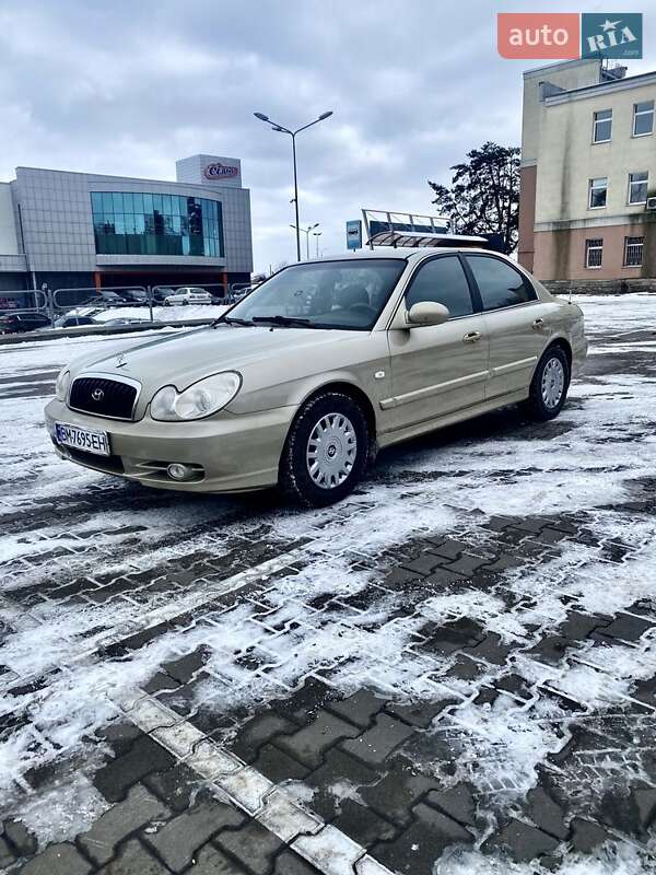Hyundai Sonata (2004)