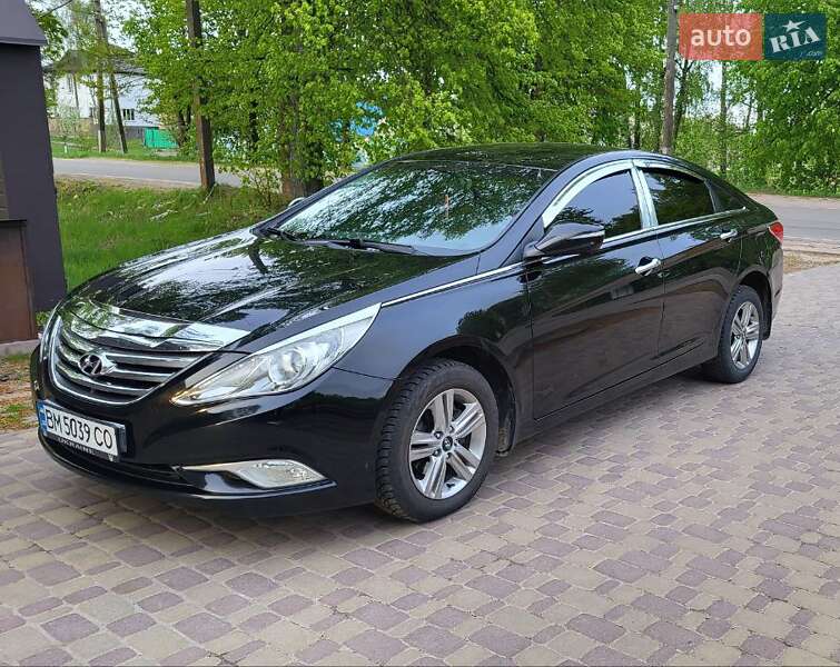 Hyundai Sonata (2013)