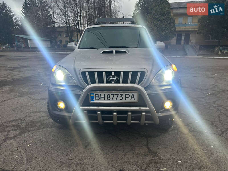 Hyundai Terracan (2004)