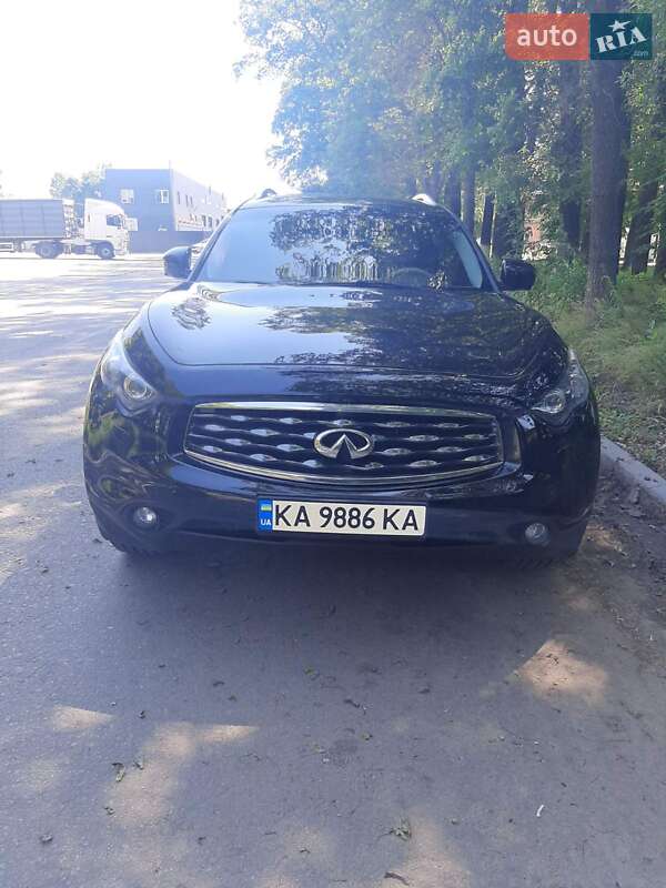 Infiniti Fx 37 (2010)