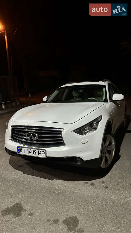 Infiniti Fx 37 (2010)