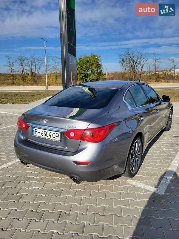 Infiniti Q50 (2016)