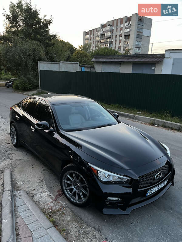 Infiniti Q50 (2016)