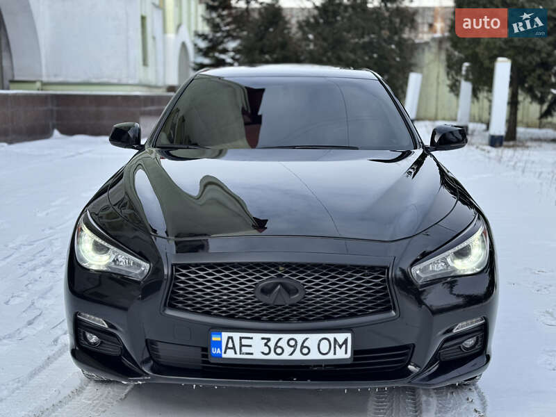 Infiniti Q50 (2016)