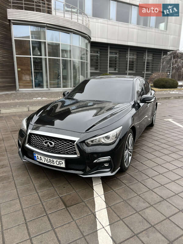 Infiniti Q50 (2016)