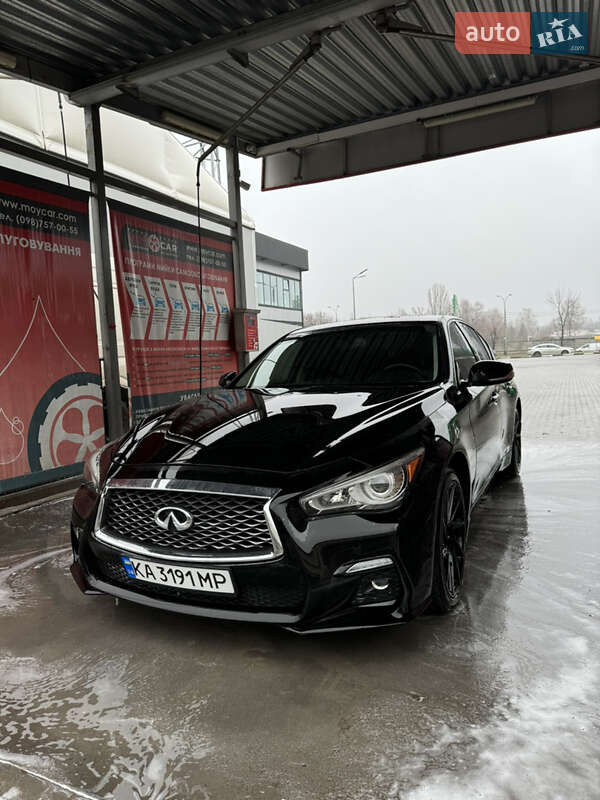 Infiniti Q50 (2016)