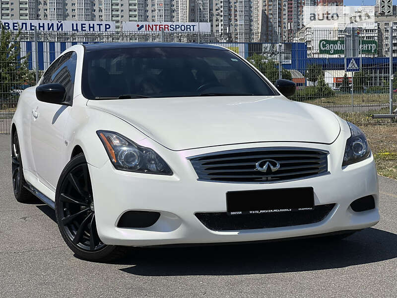 Infiniti Q60 (2013)