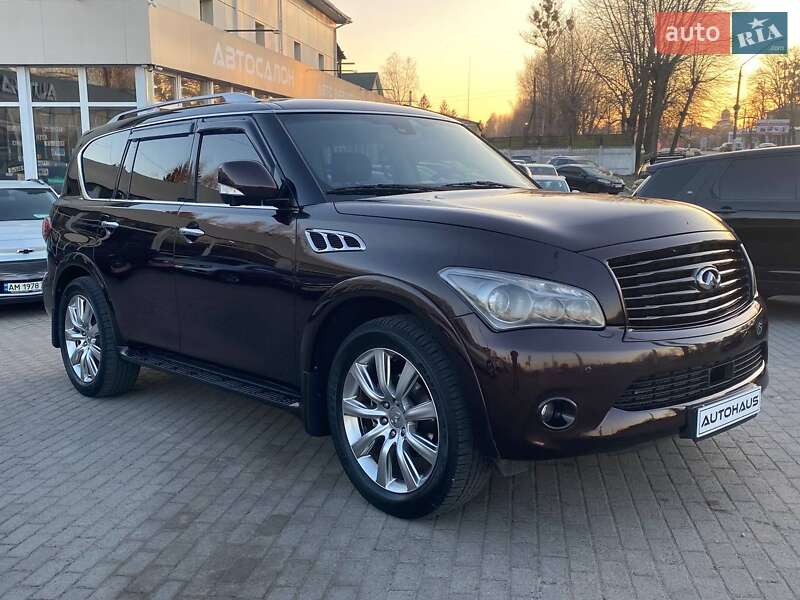 Infiniti Qx56 (2010)